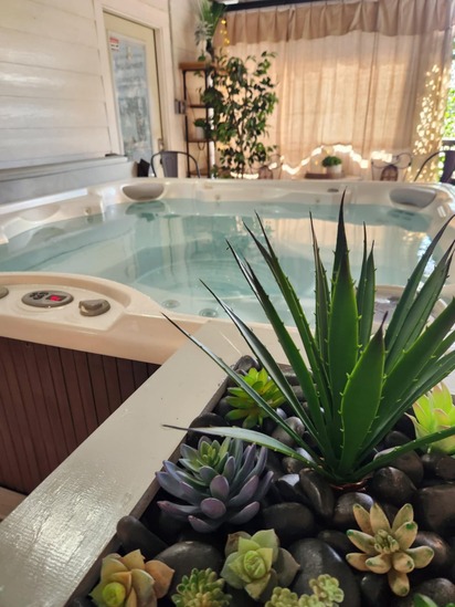 Private Cabana Room with Hot Tub and Fireplace at Fountain of Youth Spa